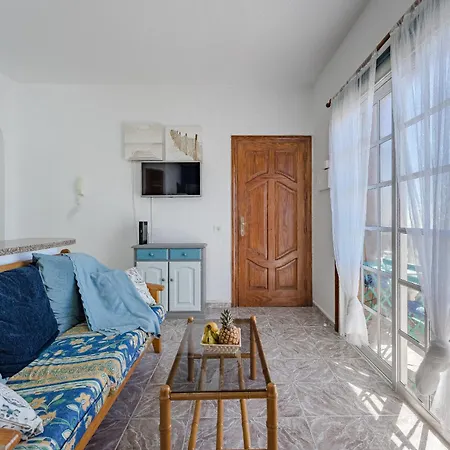 Sea View Blue Pearl Arico