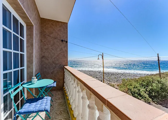 Sea View Blue Pearl Arico