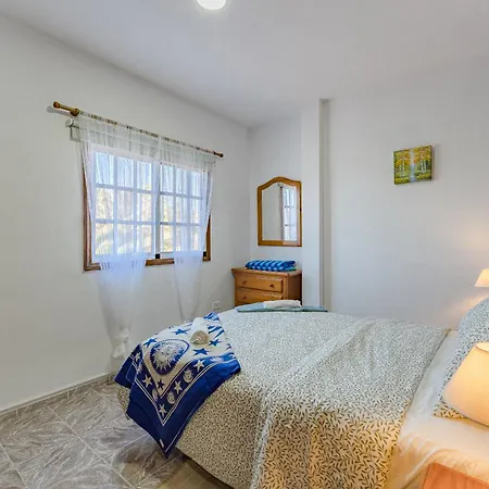 Sea View Blue Pearl *